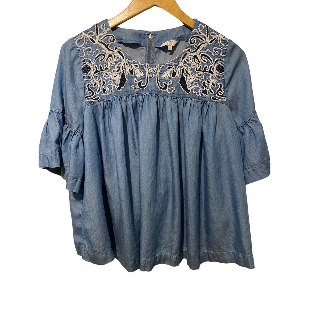 Crown & Ivy boho size s ruffle blue embroidered top shirt